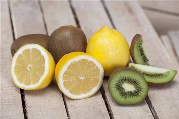 Citrus limon