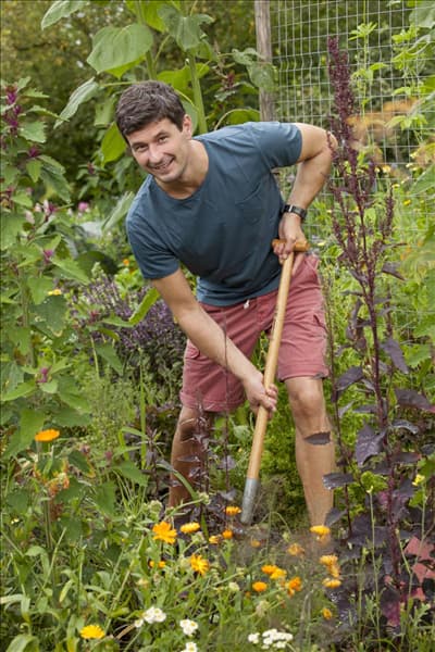 Gartenarbeit